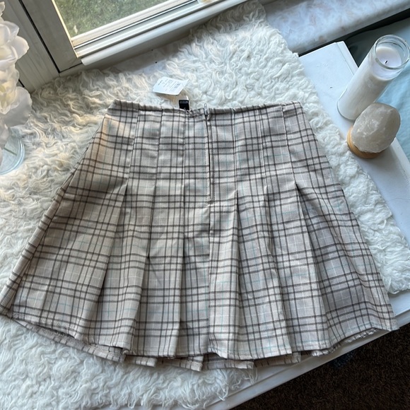 NWT Windsor Pleated Schoolgirl Plaid Skirt Preppy Cheer Halloween Dark Academia - Picture 6 of 9